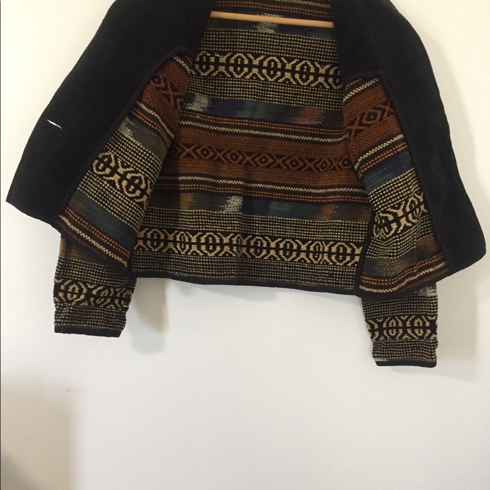 Women’s Spring-Falls Jacket - Picture 2 of 4